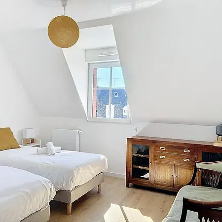 Le Victorien Yourhosthelper Deauville Exterior photo